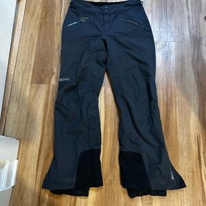 Dark Grey Waterproof Marmot Gore-Tex  Snowpants women's size medium